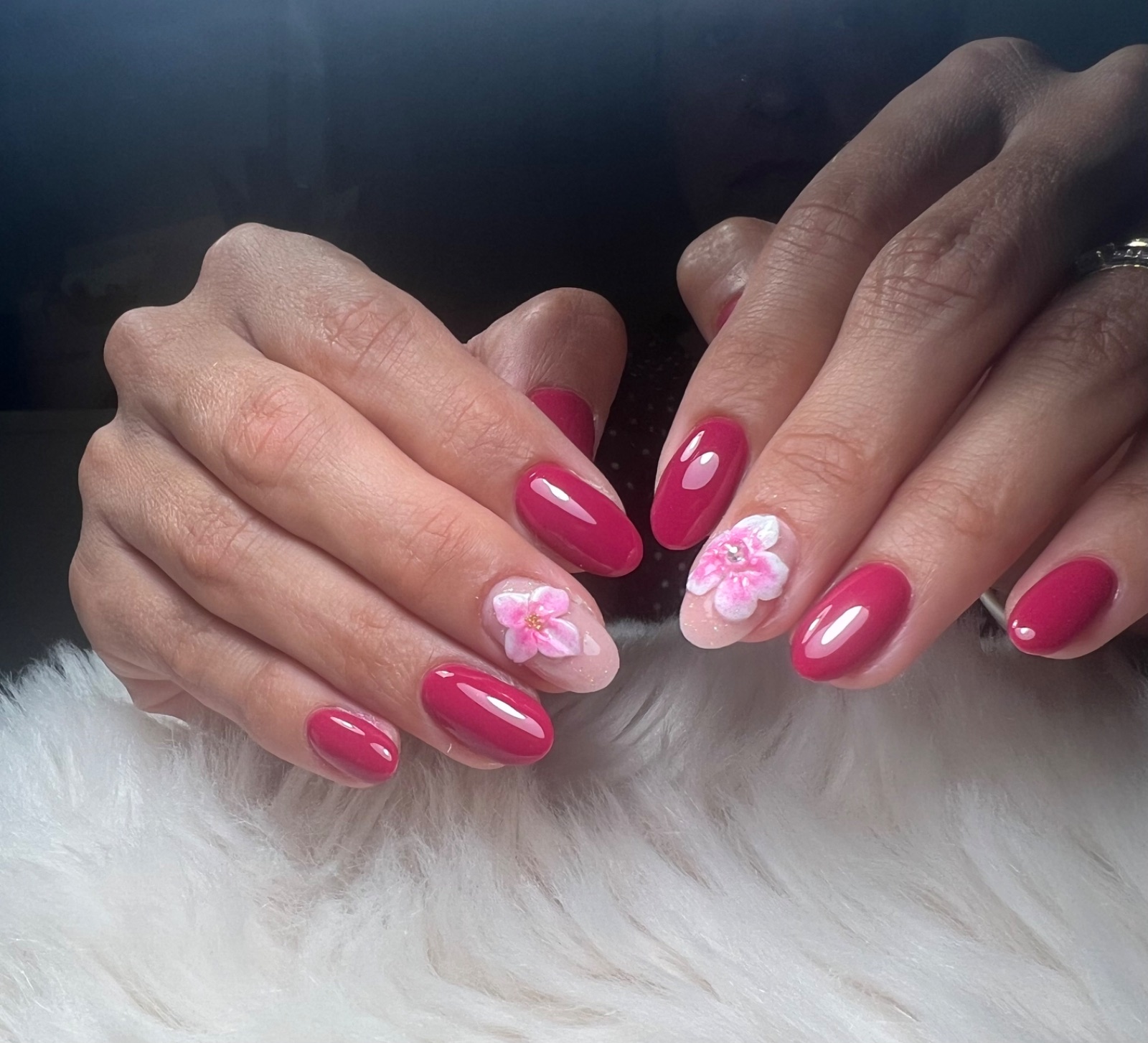 Réalisation en onglerie — L'atelier Harmo'nails, Parempuyre