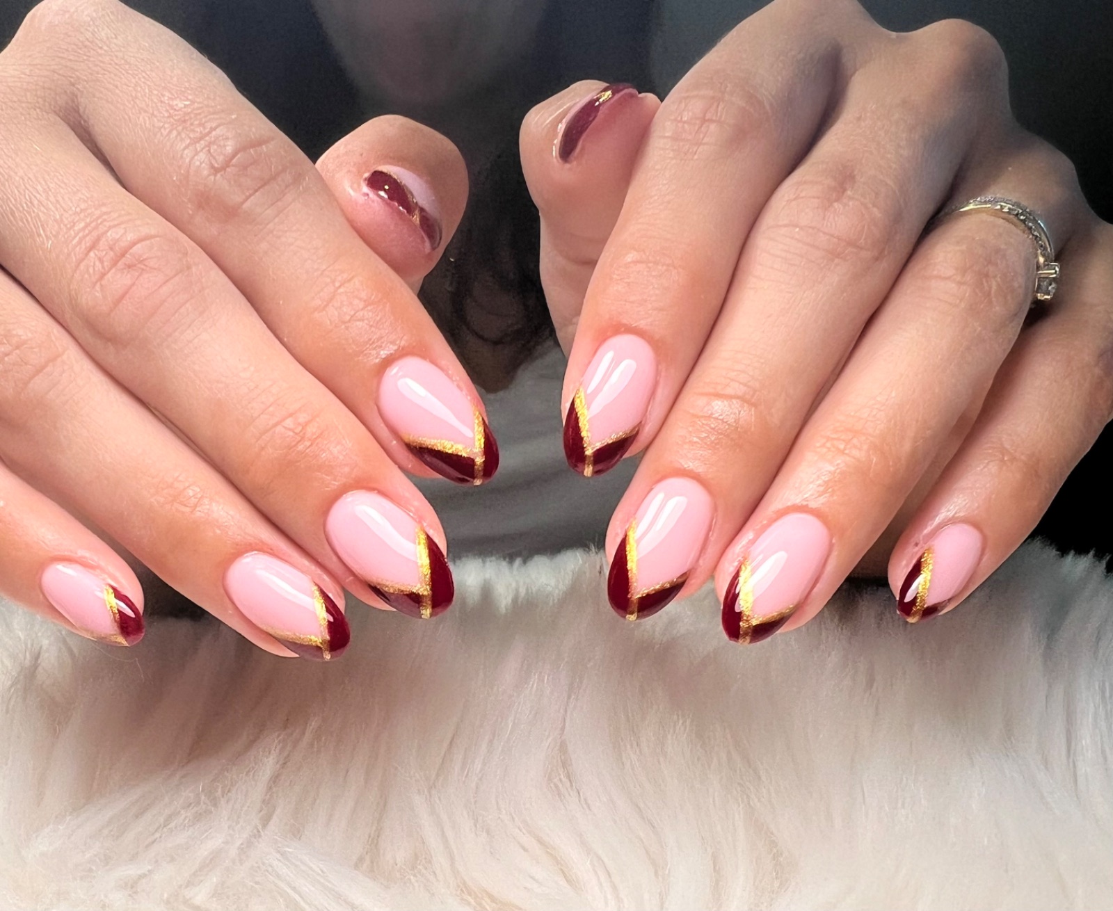 Réalisation en onglerie — L'atelier Harmo'nails, Parempuyre