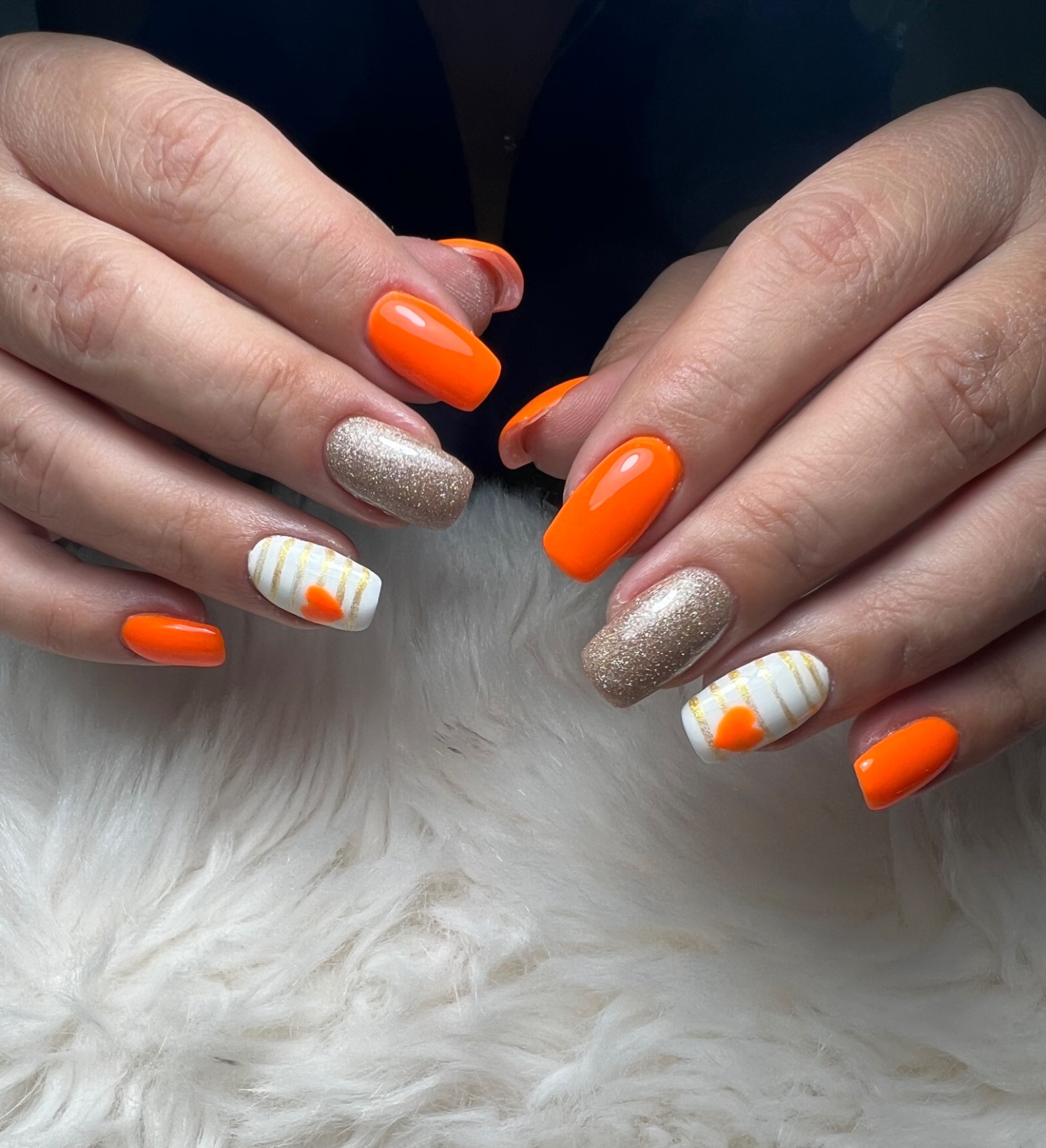 Réalisation en onglerie — L'atelier Harmo'nails, Parempuyre